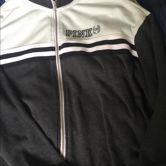 PINK Jacket! 🌻 - Picture 2 of 3